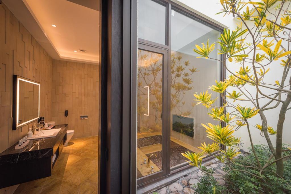 Green Palm Motel 위엔린 외부 사진